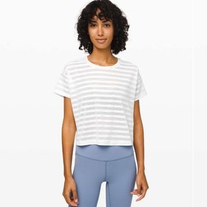 Lululemon cates mesh top size 8